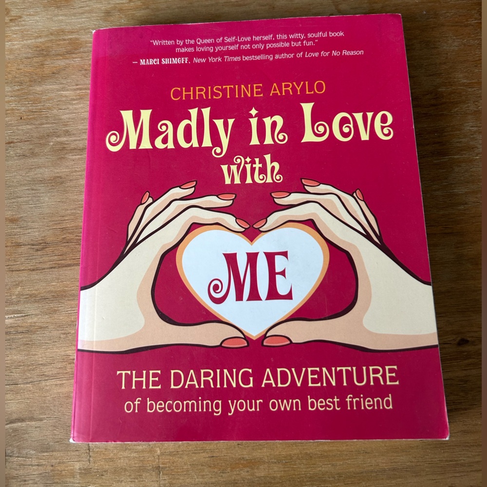 Madly in Love with me - book